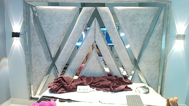 Snapshot of Elaine87_ chatting on November 2, 2025, 10:50 am Elaine87 online show from November 2, 2025, 10:50 am