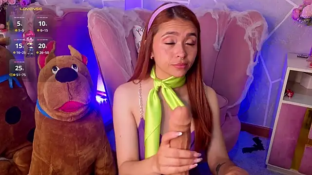 Snapshot of MilleyJones chatting on October 24, 2025, 9:55 pm MilleyJones online show from October 24, 2025, 9:55 pm