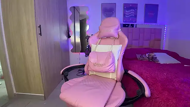 lunesweet online show from January 8, 2026, 10:23 pm