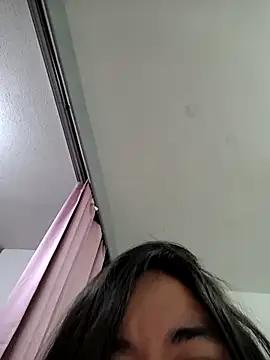 Yuli Mars online show from August 4, 2026, 12:25 am