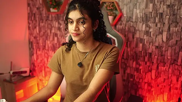 bonniie 98  online show from March 24, 2026, 3:22 am