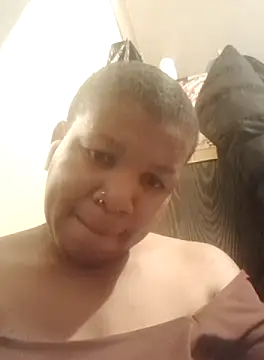 Snapshot of Crazy77 chatting on October 19, 2025, 3:56 pm Crazy77 online show from October 19, 2025, 3:56 pm