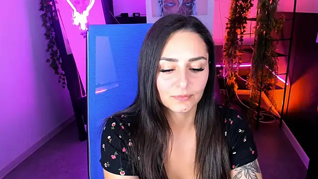 Snapshot of ValeriiMills chatting on September 15, 2025, 3:01 pm ValeriiMills online show from September 15, 2025, 3:01 pm