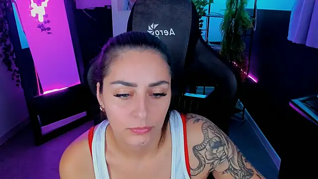 Snapshot of ValeriiMills chatting on September 25, 2025, 2:54 pm ValeriiMills online show from September 25, 2025, 2:54 pm