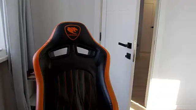 DanyDavis online show from March 6, 2026, 9:06 am