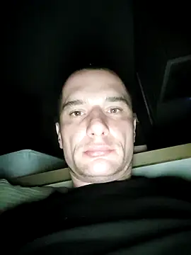 parzychjanusz online show from November 22, 2025, 2:43 am