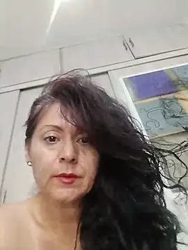 lunadicty online show from May 16, 2026, 12:29 am