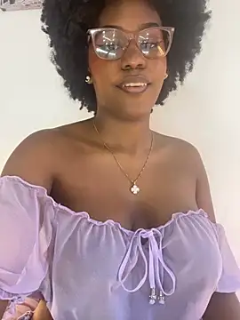 Snapshot of RachelStonne chatting on July 7, 2026, 1:37 pm RachelStonne online show from July 7, 2026, 1:37 pm