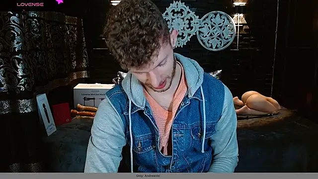 Snapshot of andrewxbi chatting on November 5, 2025, 11:43 am andrewxbi online show from November 5, 2025, 11:43 am