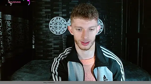 Snapshot of andrewxbi chatting on November 8, 2025, 11:21 am andrewxbi online show from November 8, 2025, 11:21 am