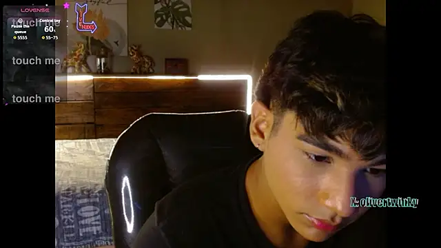 OliverTwinky online show from February 20, 2026, 4:18 pm