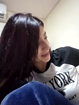 Snapshot of Kendhal-lu chatting on October 21, 2025, 6:58 am Kendhal-lu online show from October 21, 2025, 6:58 am