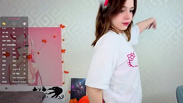 FancyHenley online show from November 14, 2025, 1:37 am