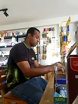 elnegro707070 online show from October 29, 2025, 11:12 am