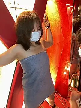 Snapshot of Yagimilk8 chatting on October 30, 2025, 2:18 pm Yagimilk8 online show from October 30, 2025, 2:18 pm