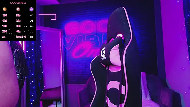 AlessiaCroft online show from February 1, 2026, 5:06 am