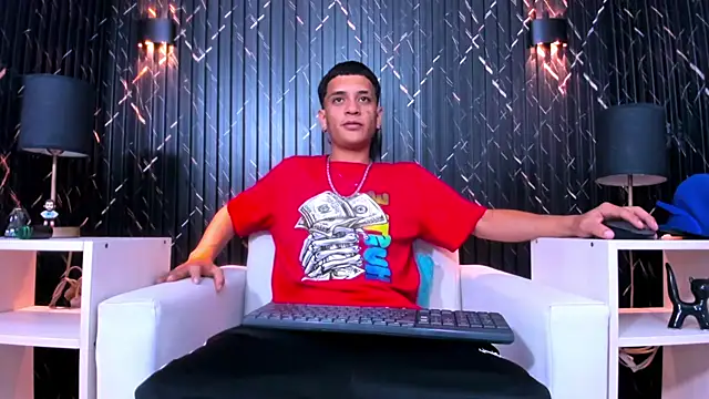 Matt Ruso online show from November 13, 2025, 1:37 am