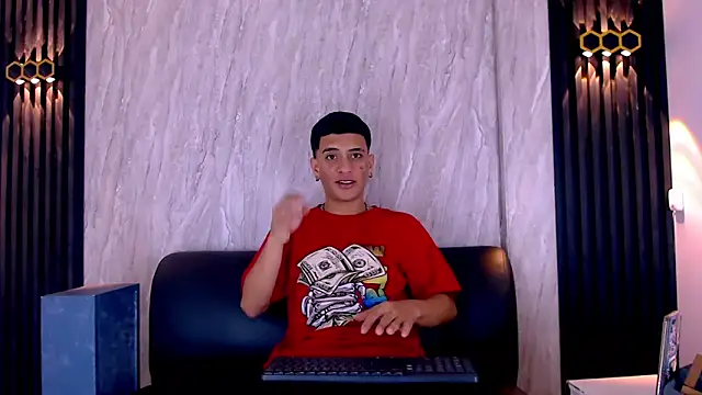 Matt Ruso online show from November 17, 2025, 3:56 am