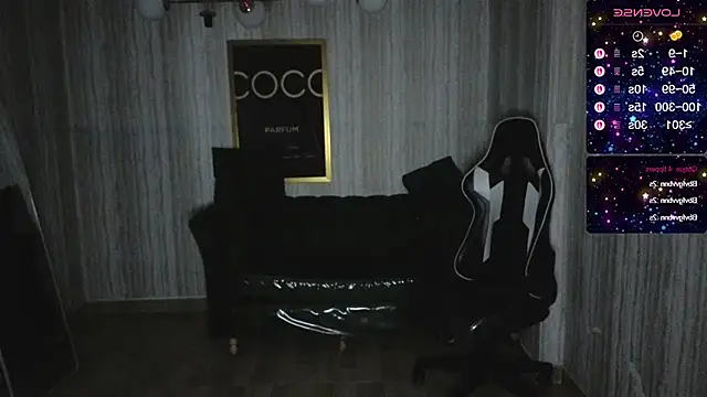 clementine t online show from November 25, 2025, 12:43 am