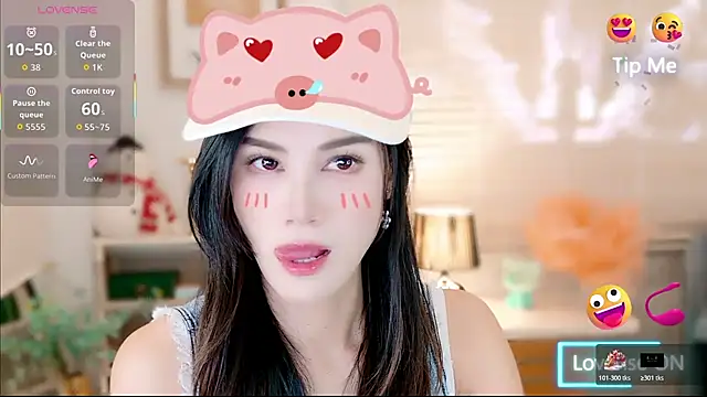 LunaBelle1984 online show from November 24, 2025, 3:12 pm