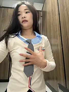 AiBanana online show from November 27, 2025, 4:20 pm