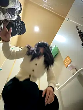 AiBanana online show from December 15, 2025, 9:35 am