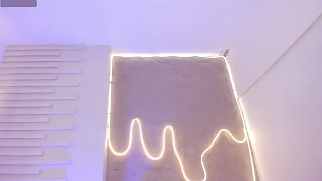 Dulce Quintana online show from November 21, 2025, 12:15 pm