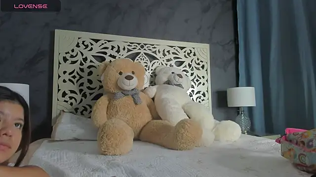 Amyblack   online show from March 10, 2026, 11:43 pm