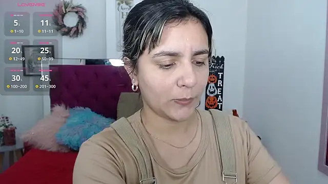 Isa-lox online show from October 21, 2025, 9:26 pm