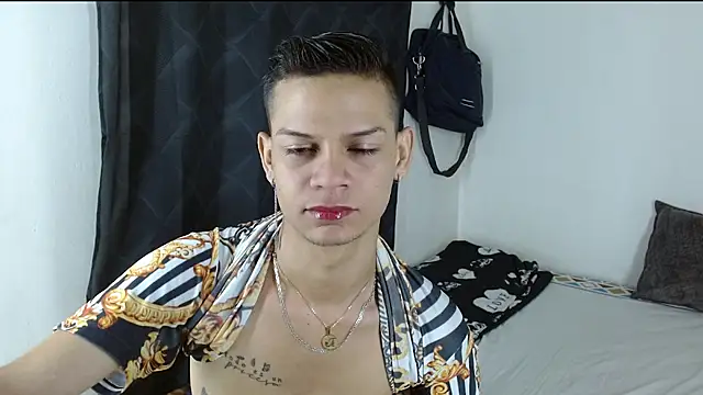 axce1 boy24 online show from October 8, 2025, 12:03 pm