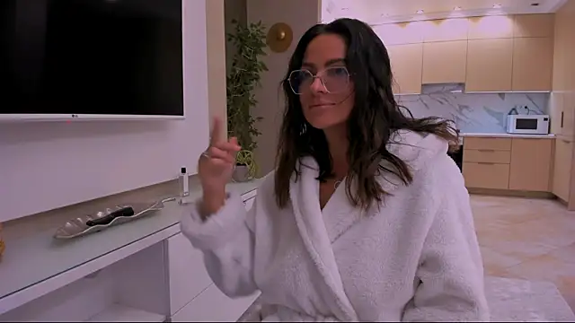 ValeriMilf online show from October 26, 2025, 9:21 pm