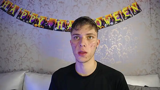 Robbin Blaze online show from October 17, 2025, 4:59 am