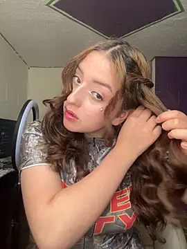 Baby  Otaku online show from October 3, 2025, 7:00 pm