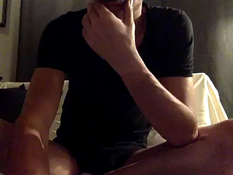 who am i x404 online show from September 17, 2025, 10:00 pm