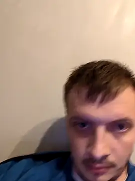 Ryanbigcock3194 online show from September 17, 2025, 11:39 pm