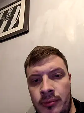 Ryanbigcock3194 online show from September 22, 2025, 11:29 pm