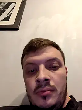 Ryanbigcock3194 online show from September 25, 2025, 11:19 pm