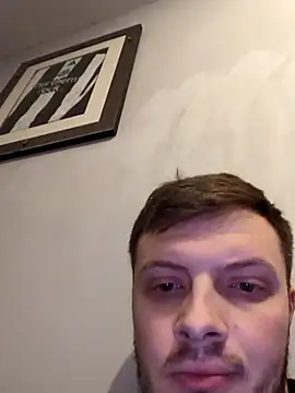 Ryanbigcock3194 online show from December 3, 2025, 1:24 am