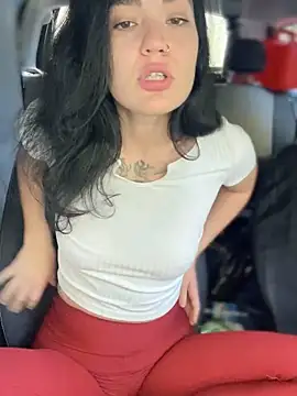 Snapshot of MeekyRich chatting on September 17, 2025, 4:03 am MeekyRich online show from September 17, 2025, 4:03 am