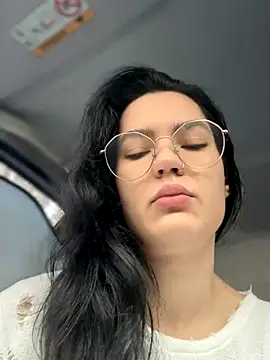 Snapshot of MeekyRich chatting on October 8, 2025, 3:04 am MeekyRich online show from October 8, 2025, 3:04 am