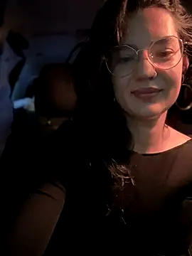 Snapshot of MeekyRich chatting on November 9, 2025, 1:26 am MeekyRich online show from November 9, 2025, 1:26 am