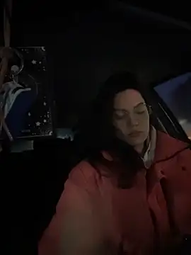 Snapshot of MeekyRich chatting on January 7, 2026, 2:03 am MeekyRich online show from January 7, 2026, 2:03 am