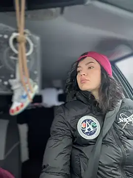 MeekyRich online show from March 14, 2026, 1:12 am