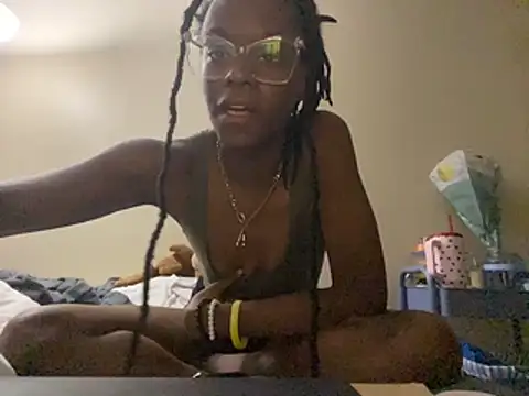 Snapshot of bbyrueee chatting on February 20, 2026, 6:37 am bbyrueee online show from February 20, 2026, 6:37 am