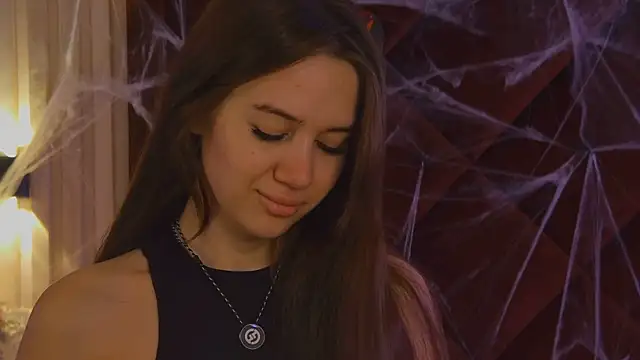 StacyHarland online show from October 30, 2025, 4:25 am