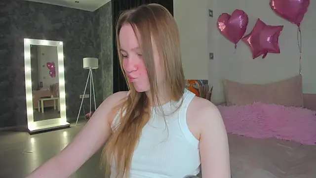 Snapshot of Candy_Cansew chatting on May 28, 2026, 1:14 am Candy Cansew online show from May 28, 2026, 1:14 am