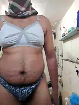 Snapshot of Brown69_guy chatting on March 1, 2026, 12:40 pm Brown69 guy online show from March 1, 2026, 12:40 pm