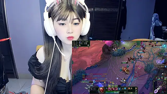 yuki3366 online show from February 22, 2026, 2:04 pm