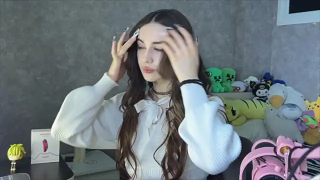 CupSizeGirl online show from April 24, 2026, 3:42 am