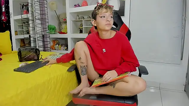 angels petite  online show from October 15, 2025, 2:44 am